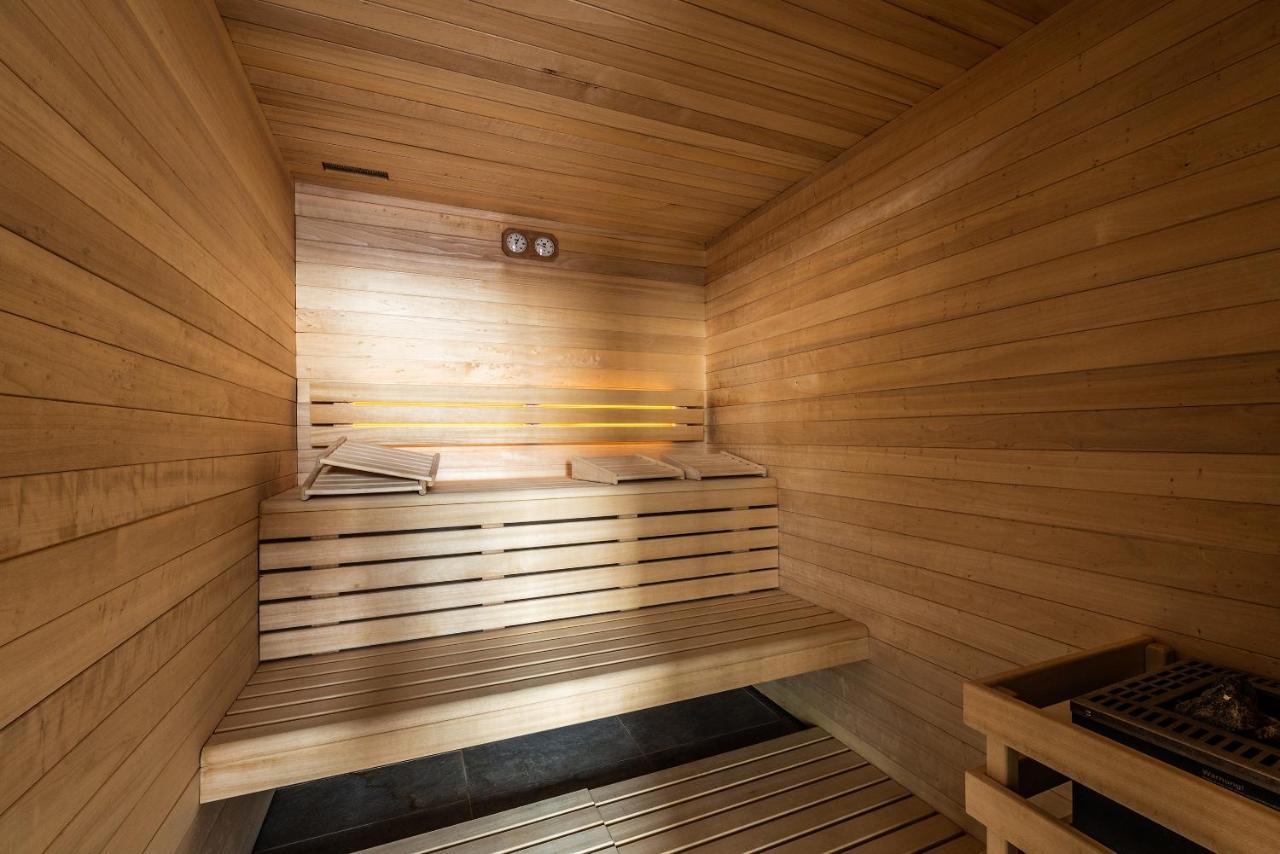 Residence Hameau De Clotaire Alpe D'Huez - By Emerald Stay Exterior photo